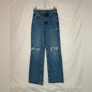 Zara wide leg high rise jeans size 4 raw hem medium wash distressed